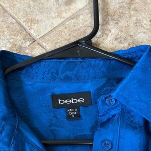 Bebe woman’s Vibrant Blue Casual Shirt